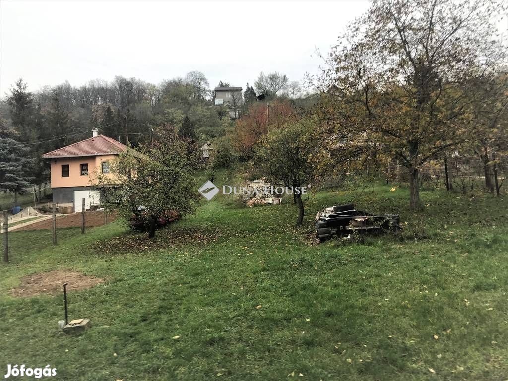 Eladó telek, Kerepes
