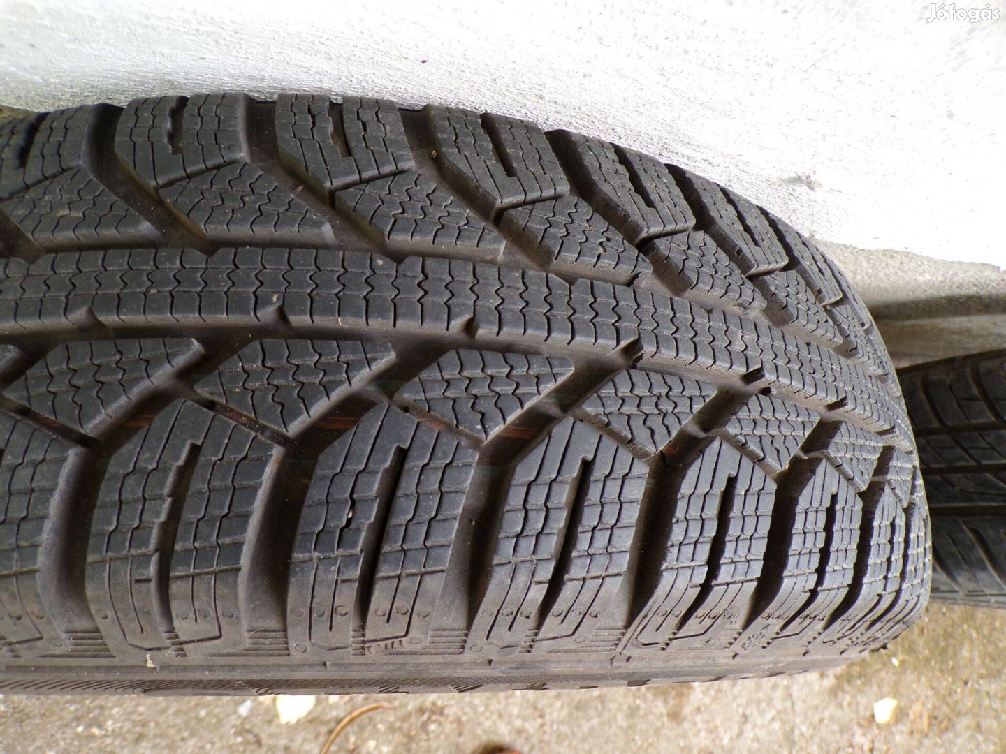 Eladó téli és nyári gumik 165/70 R13