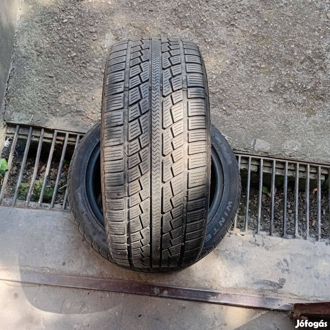 Eladó teli gumi 225/45 R17
