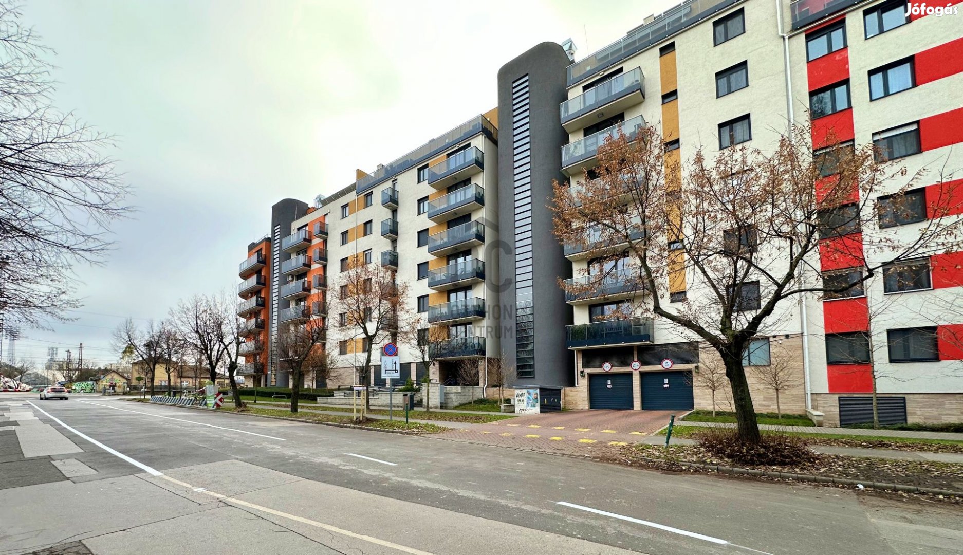 Eladó teremgarázs-beálló Budapest XIII. kerület, Szegedi út