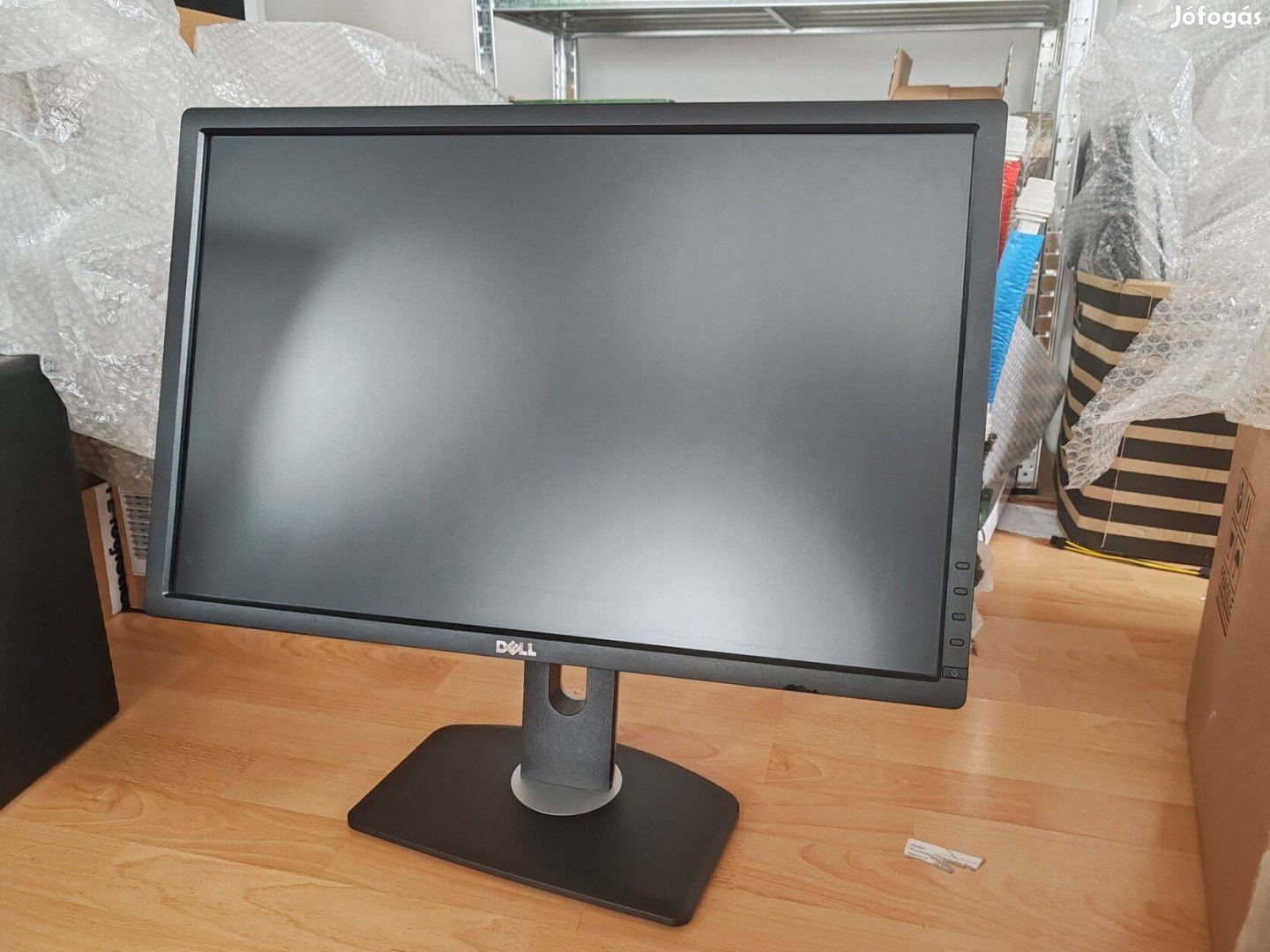 Eladó több db Dell Ultrasharp U2412m típusú monitor: -24" méret, IPS