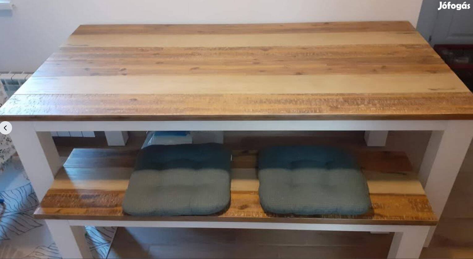 Eladó tömörfa étkező asztal