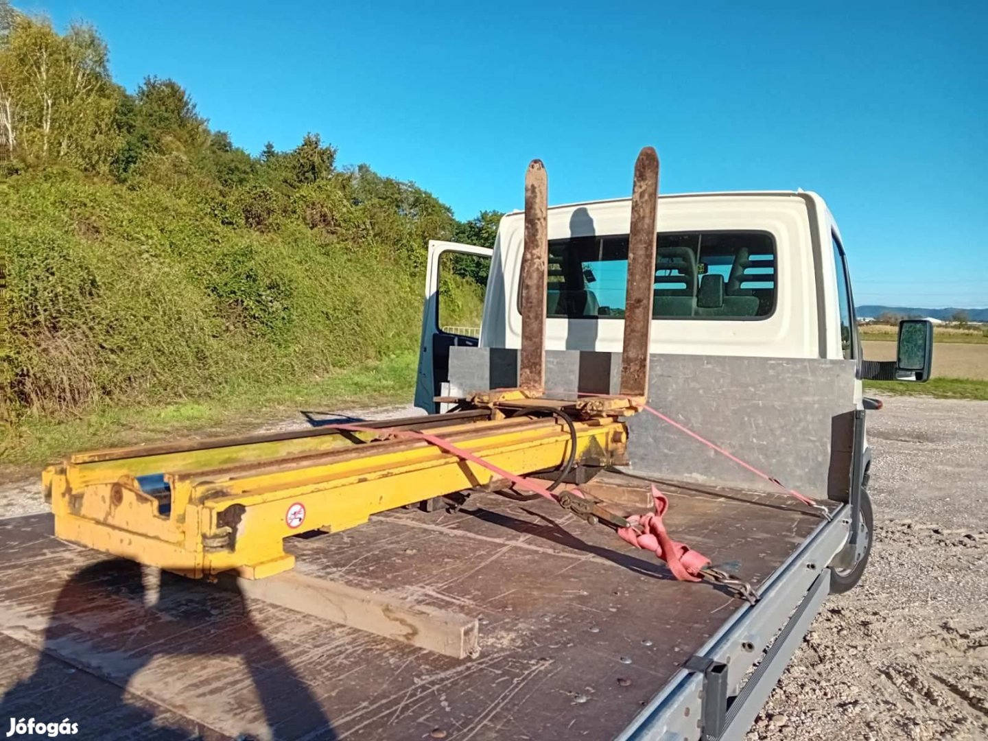 Eladó traktor targoncatorony