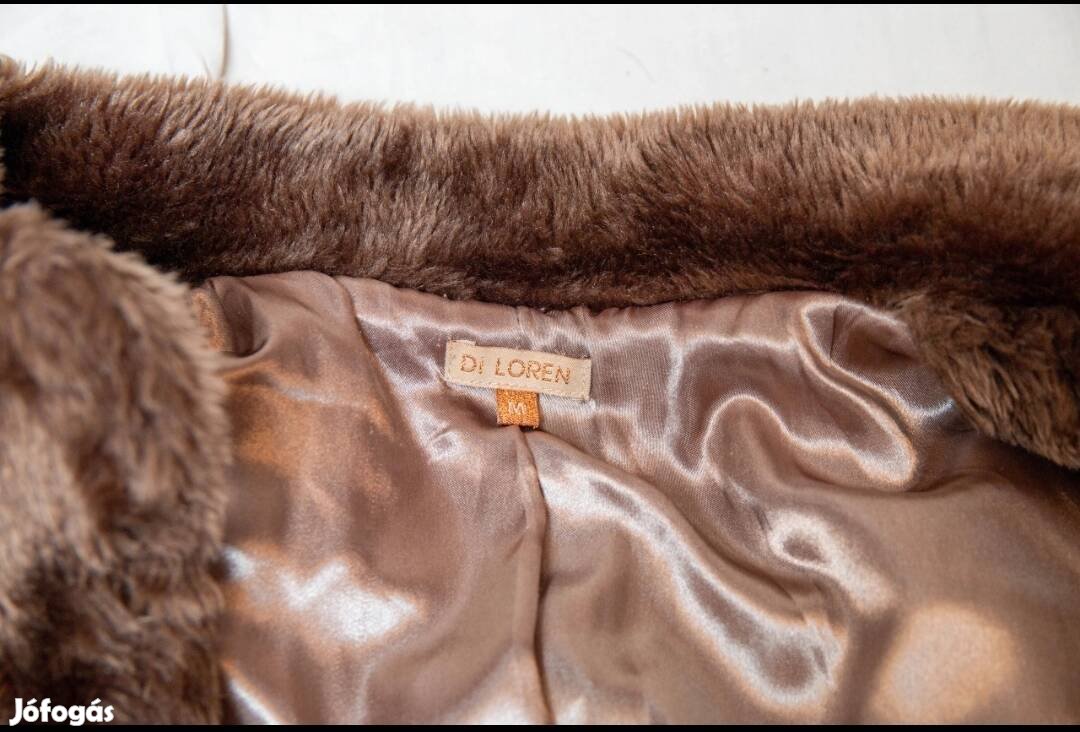 Eladó trendi női Di Loren mellény