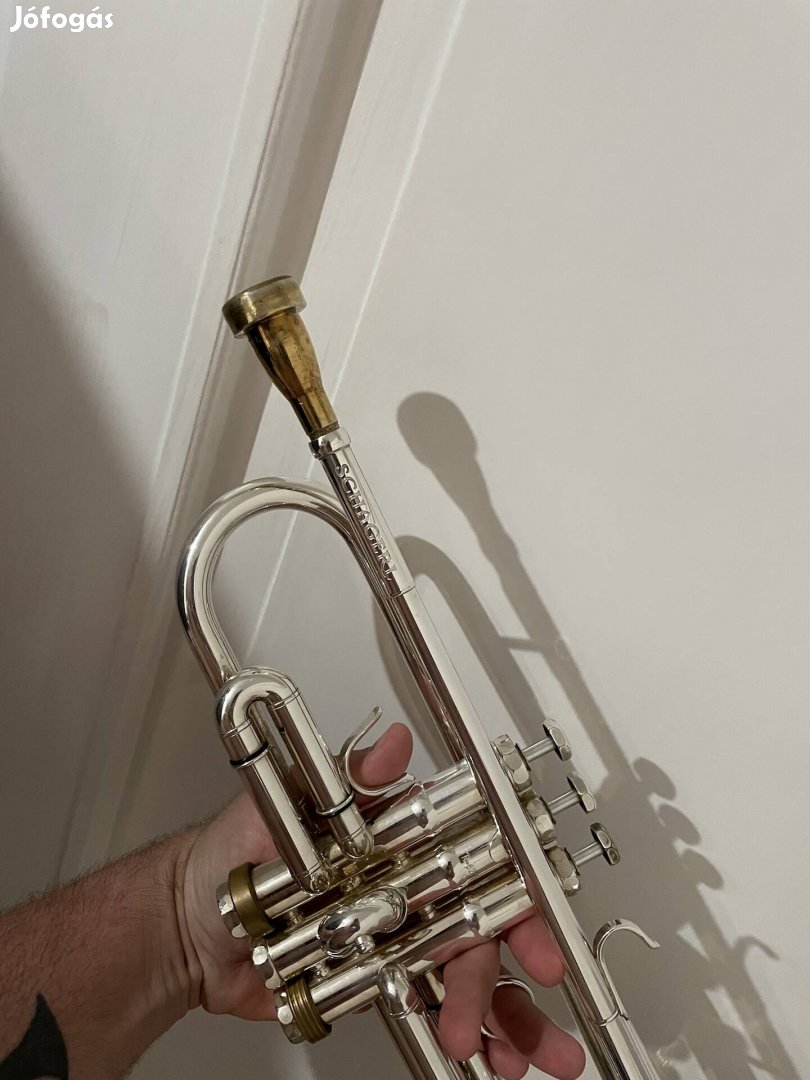 Eladó trombita fúvóka