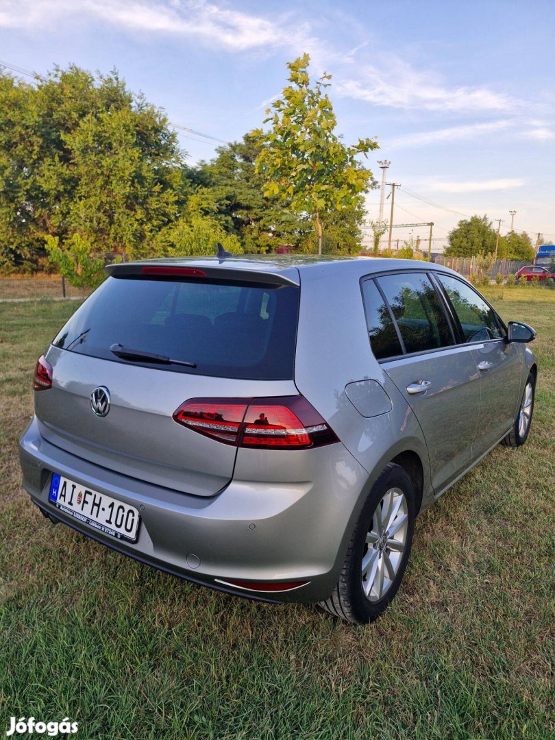 Eladó tulajdonostól egy VW Golf 7 2.0 TDI Lounge
