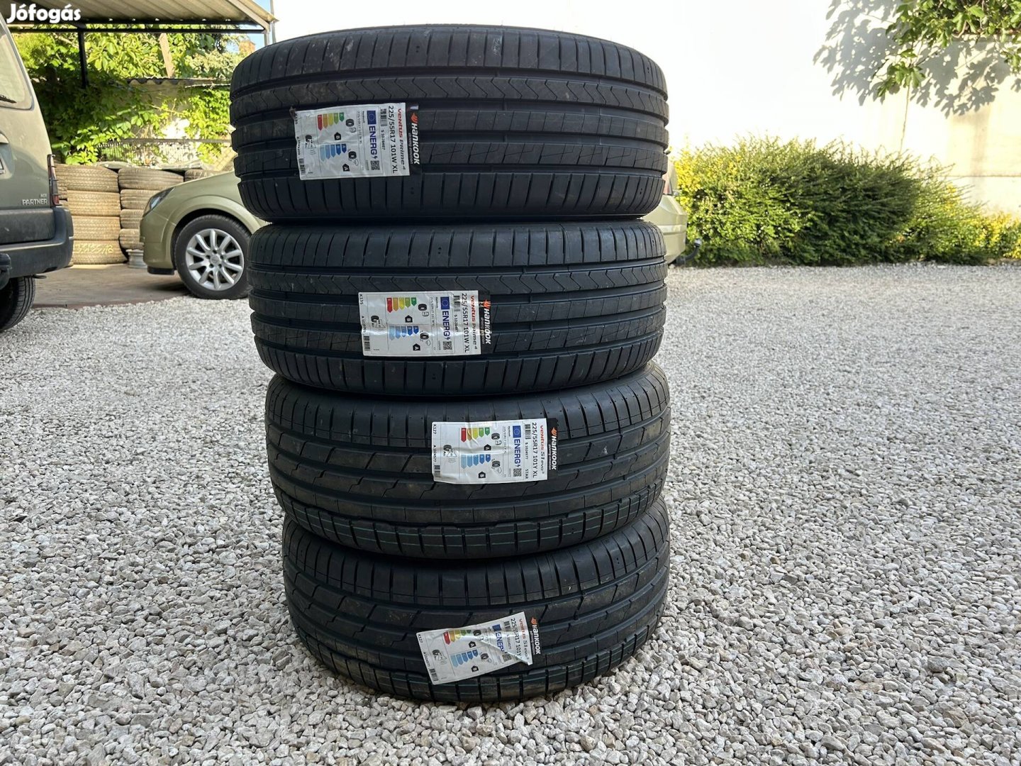 Eladó új 225/55 r17 Hankook nyári gumi!