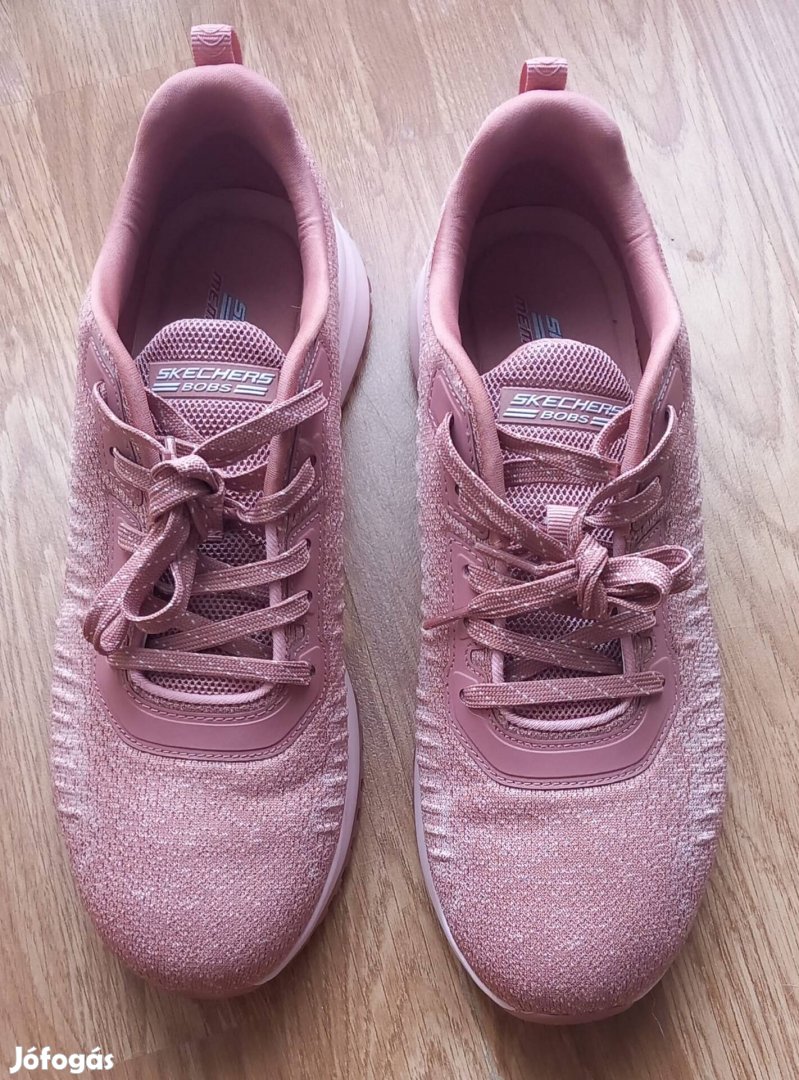 Eladó új 41-es skechers bobs