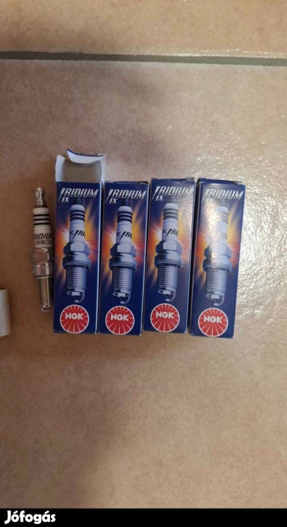 Eladó új 4 db Iridiumos gyújtógyergya