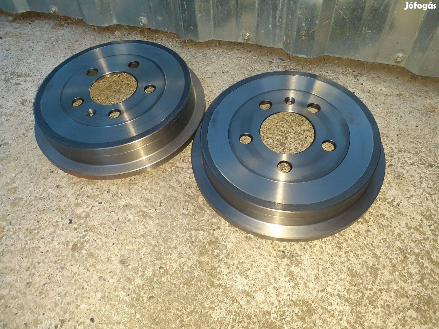 Eladó új Fékdob Hella 8DT355300-371, audi, seat,skoda, vw típúsokra. F