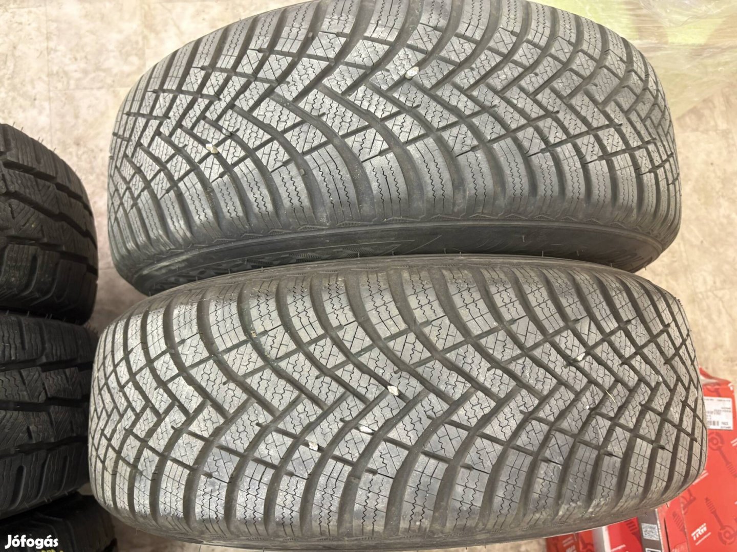 Eladó új Hankook téli gumi garnitúra +felni