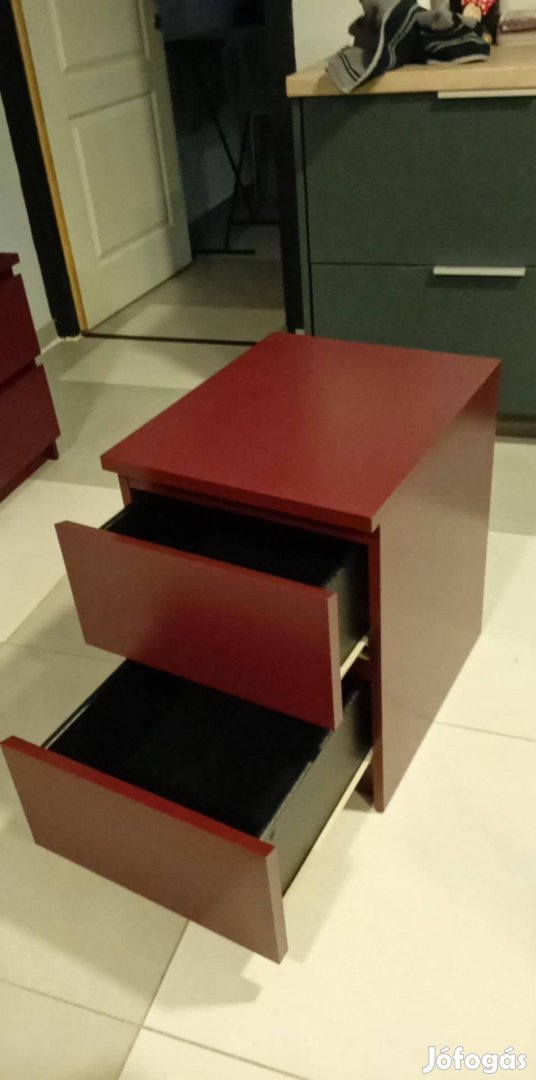 Eladó új IKEA éjjeliszekrény