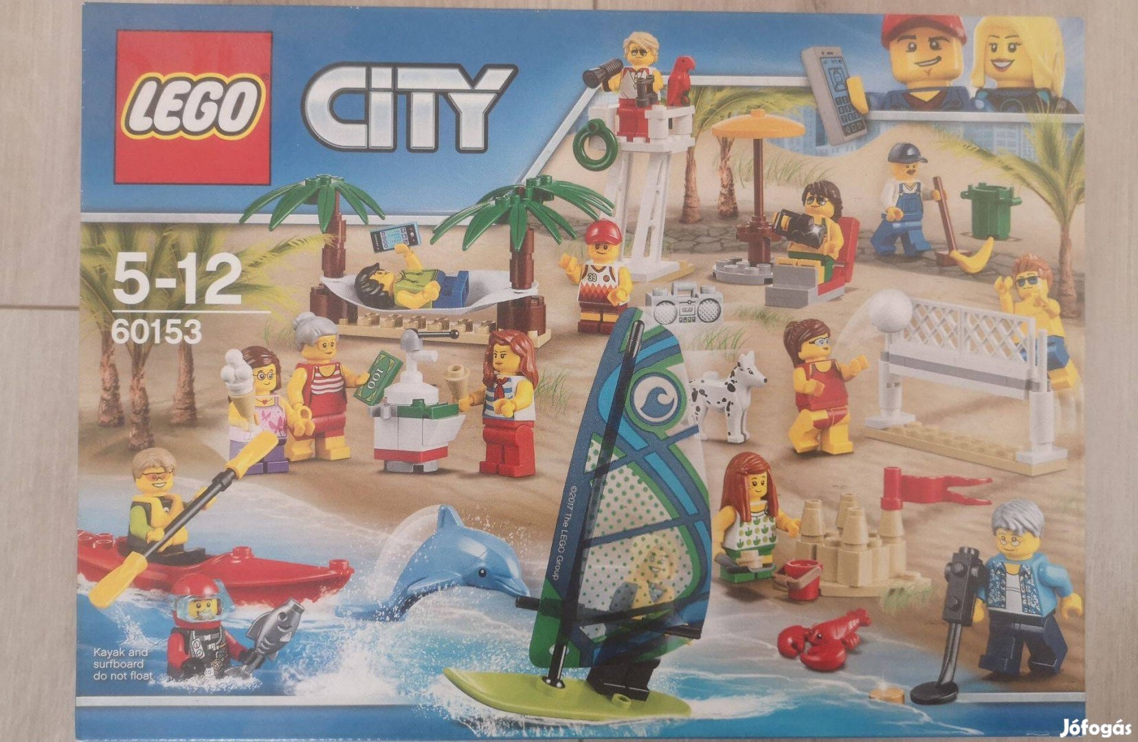 Eladó új LEGO City - Figuracsomag - Szórakozás a tengerparton (60153)