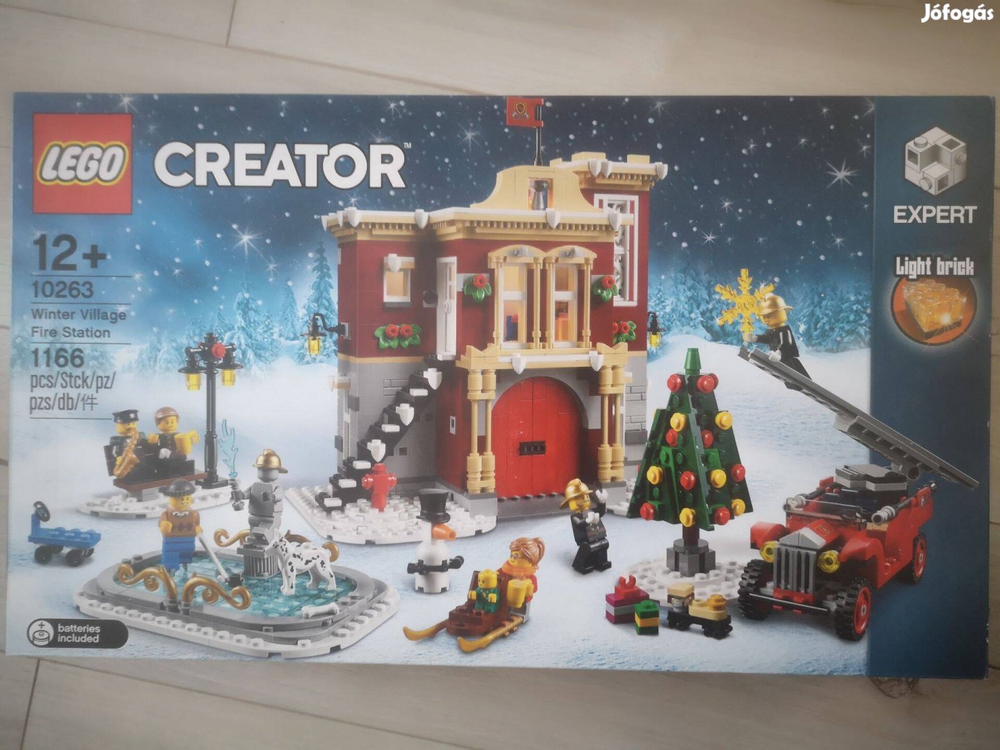 Eladó új LEGO Creator Expert - Téli tűzoltó állomás (10263)