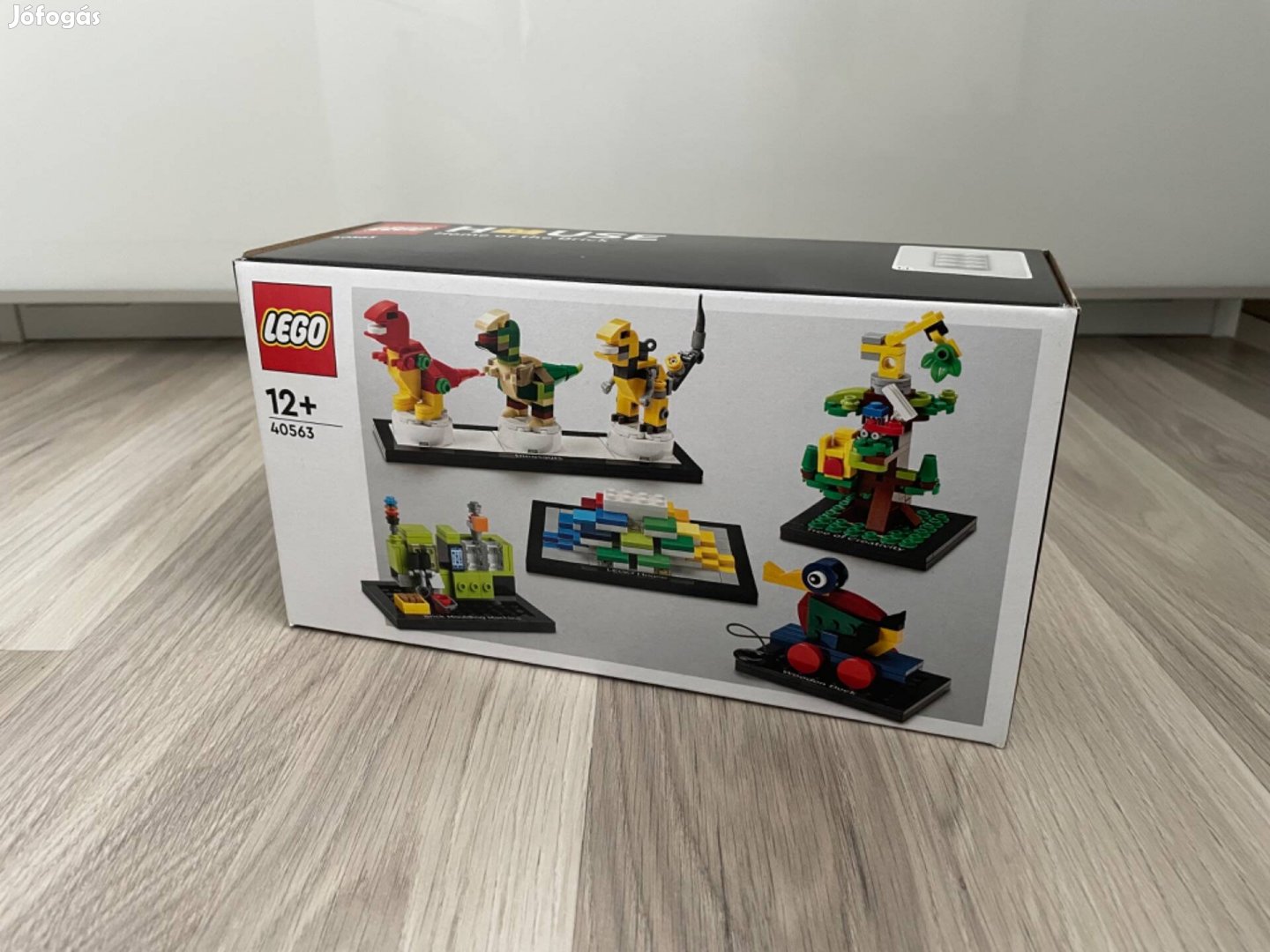 Eladó új LEGO Tisztelgés a LEGO House előtt (40563)