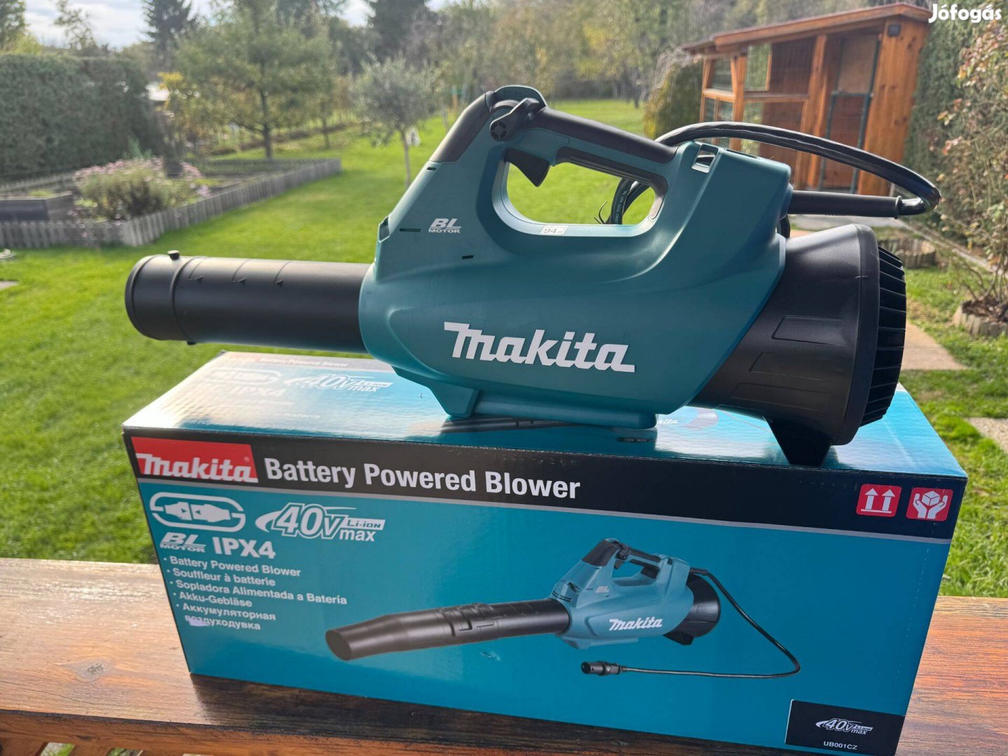 Eladó új Makita UB001CZ akkus légseprű lombfúvó