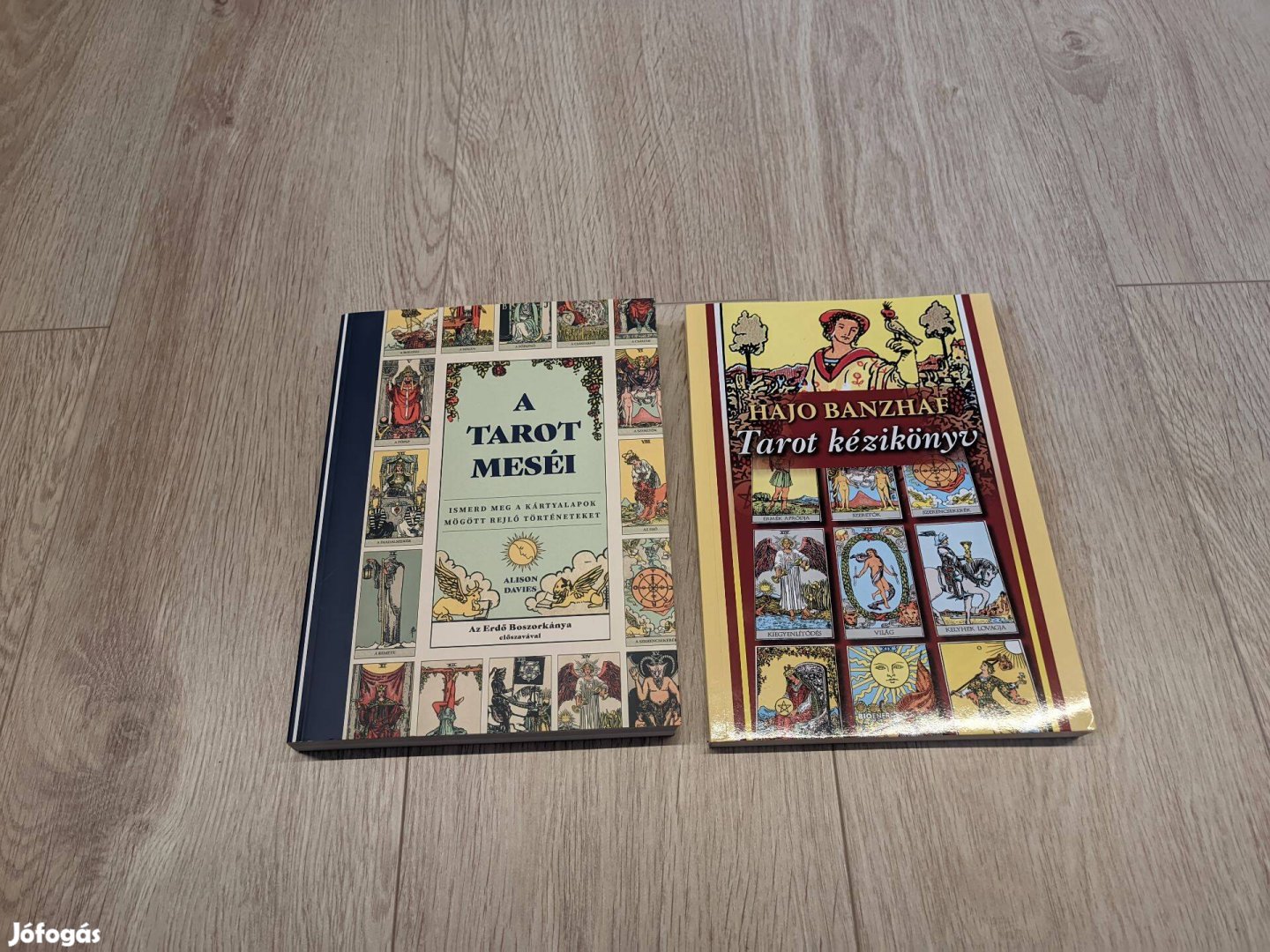 Eladó új Tarot könyvek
