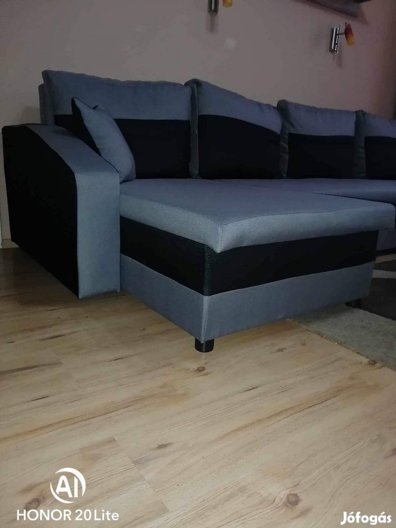 Eladó új kanapé
