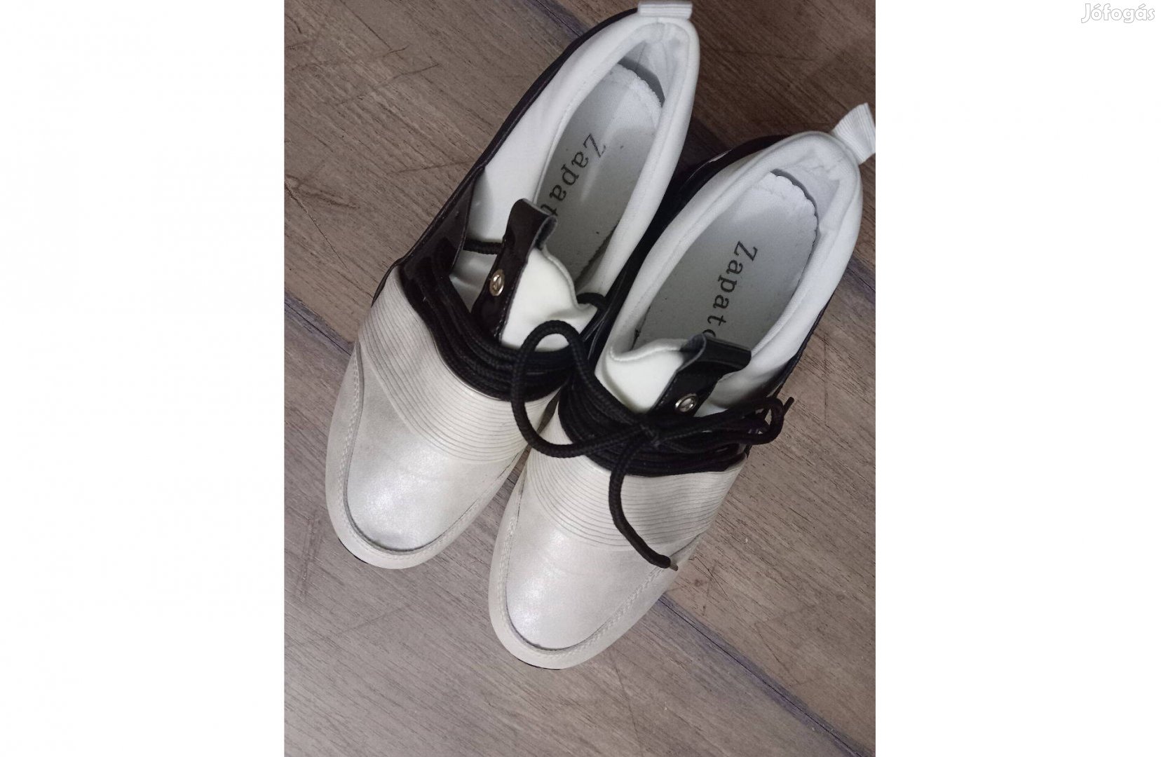 Eladó új női sneakers cipő