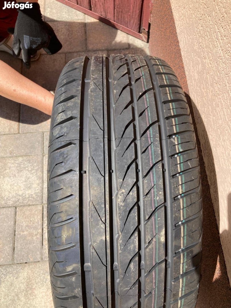 Eladó új nyári gumi