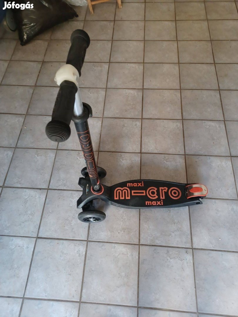 Eladó újszerű Micro Maxi Deluxe roller