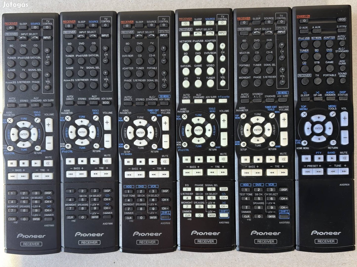 Eladó újszerű Pioneer távirányítók