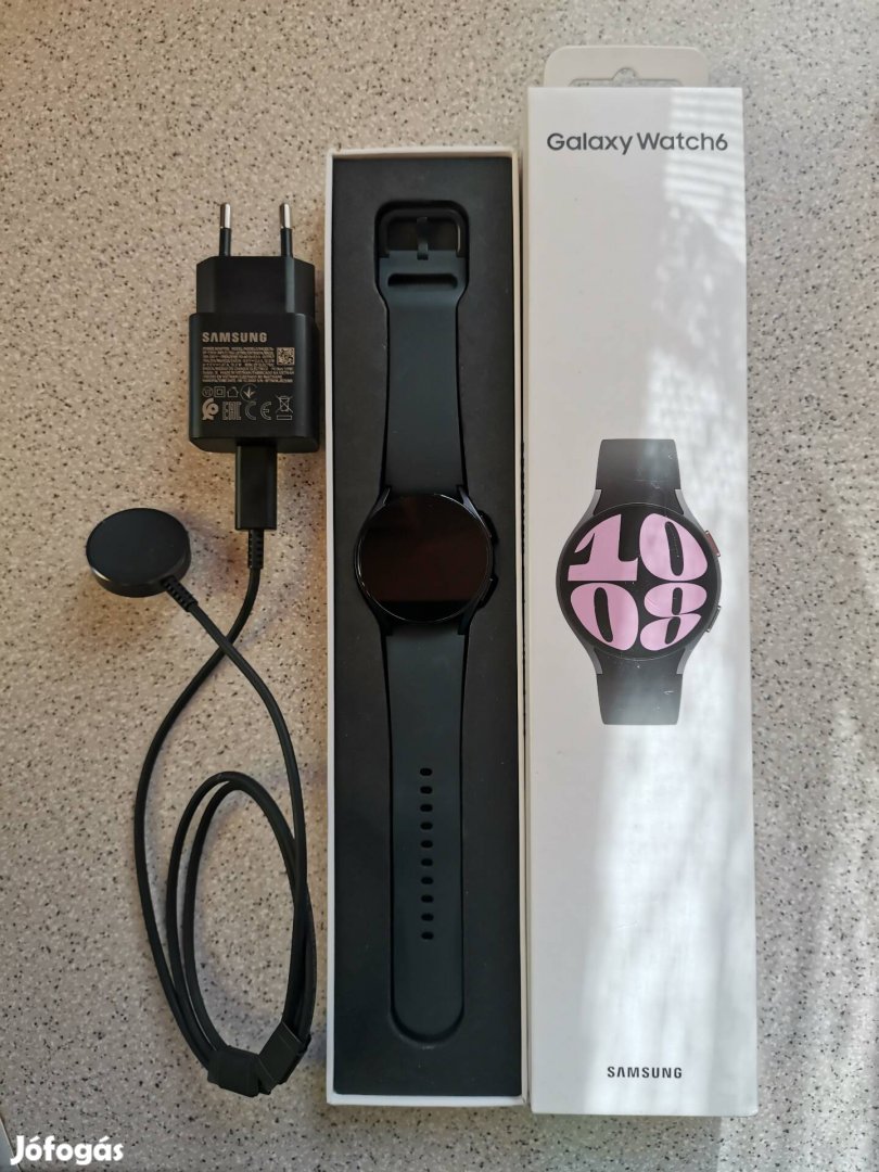 Eladó újszerű Samsung Galaxy Watch6 40mm Bluetooth okosóra