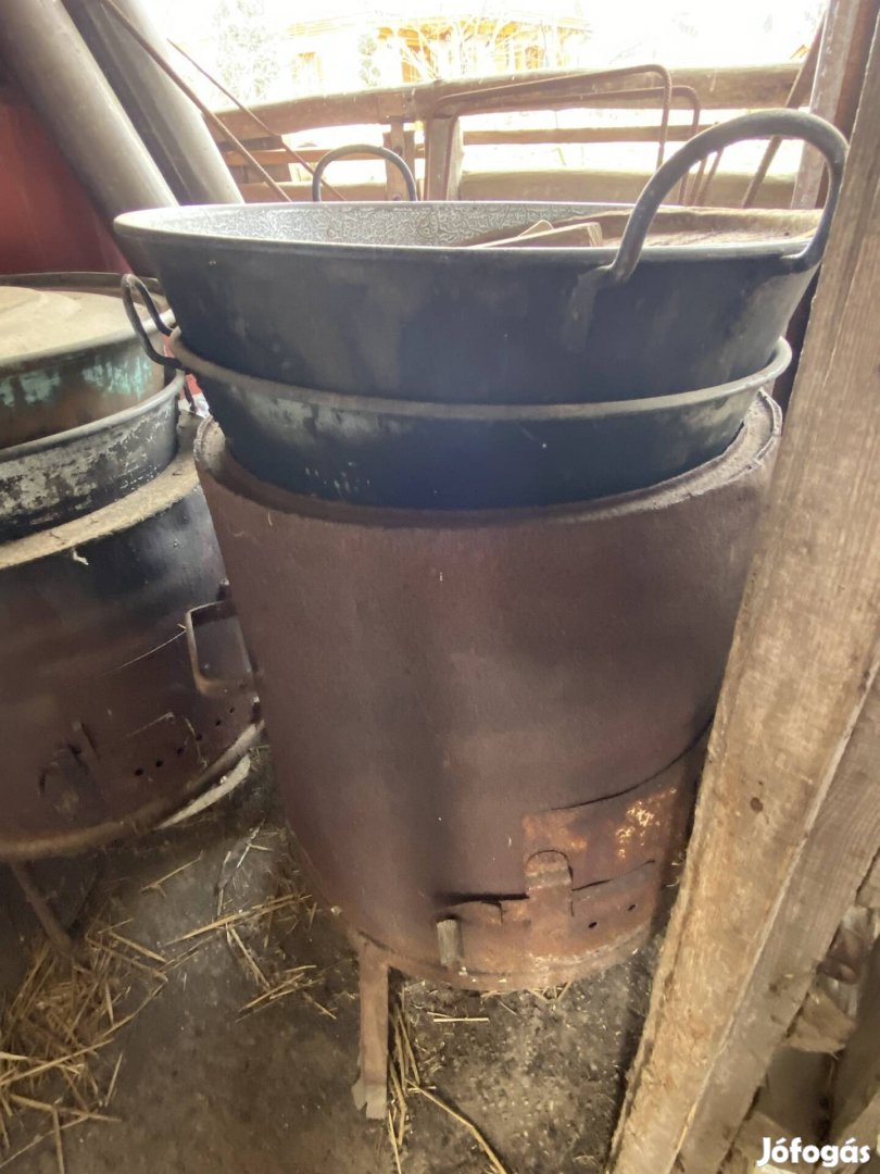 Eladó üst üstházzal