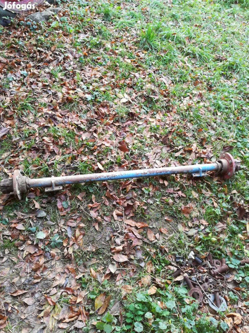 Eladó útánfútó tengely!