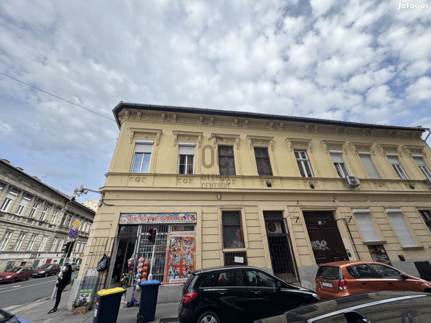 Eladó üzlethelyiség / lakás a 7. kerületben