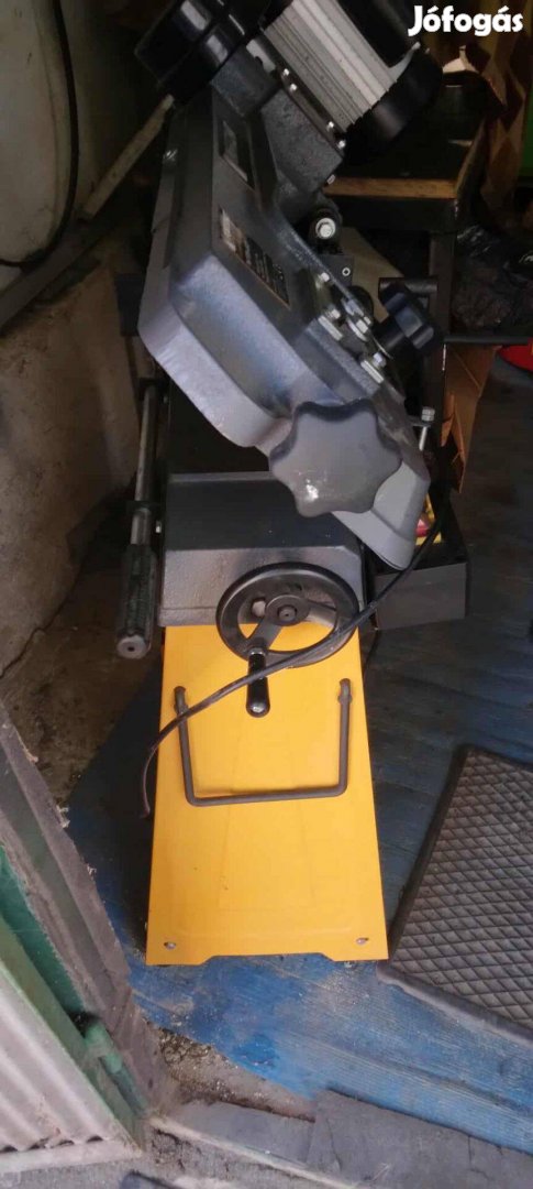 Eladó vagy csere fűrészgép