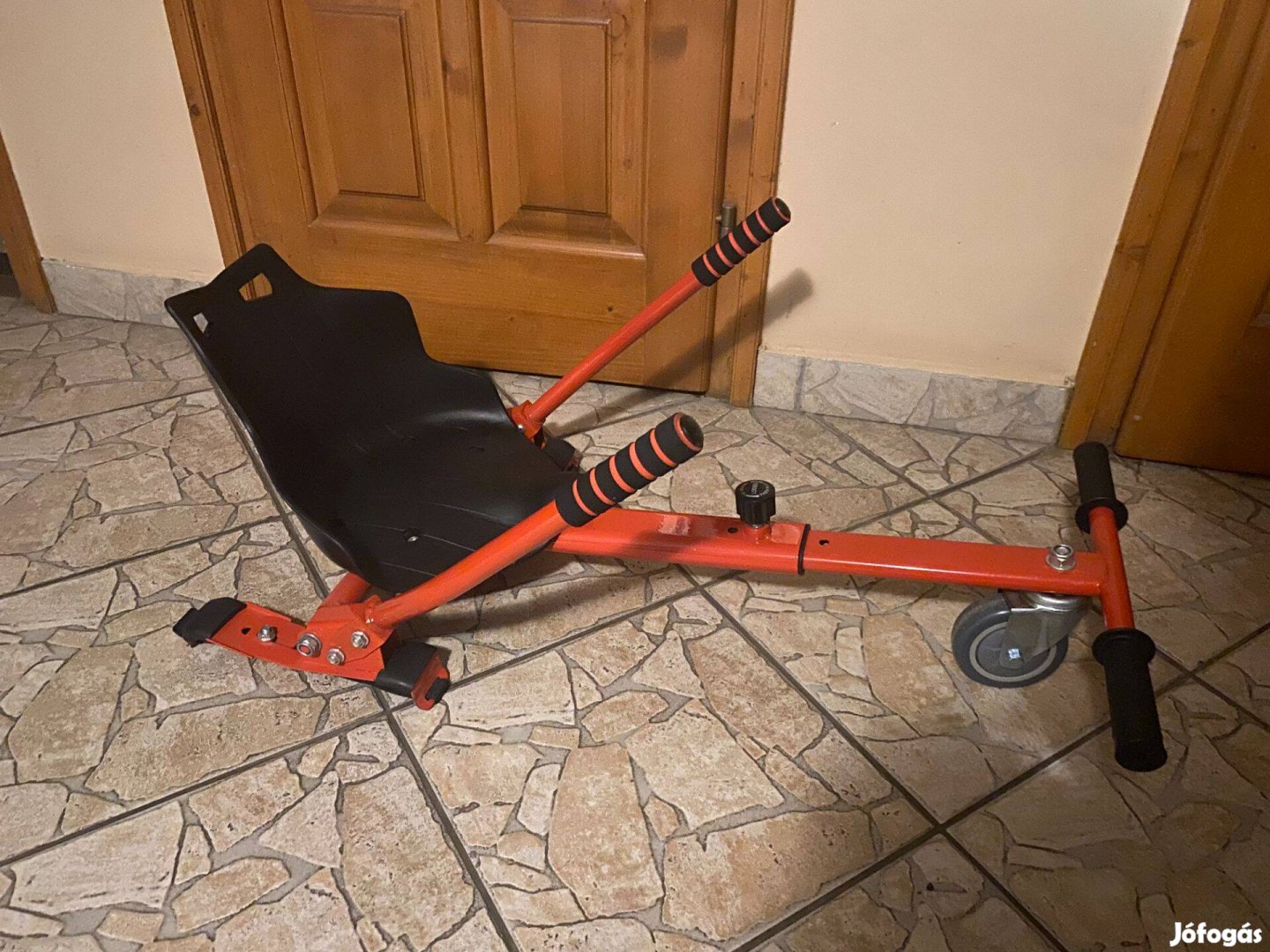 Eladó vagy cserélhető seegway kocsi