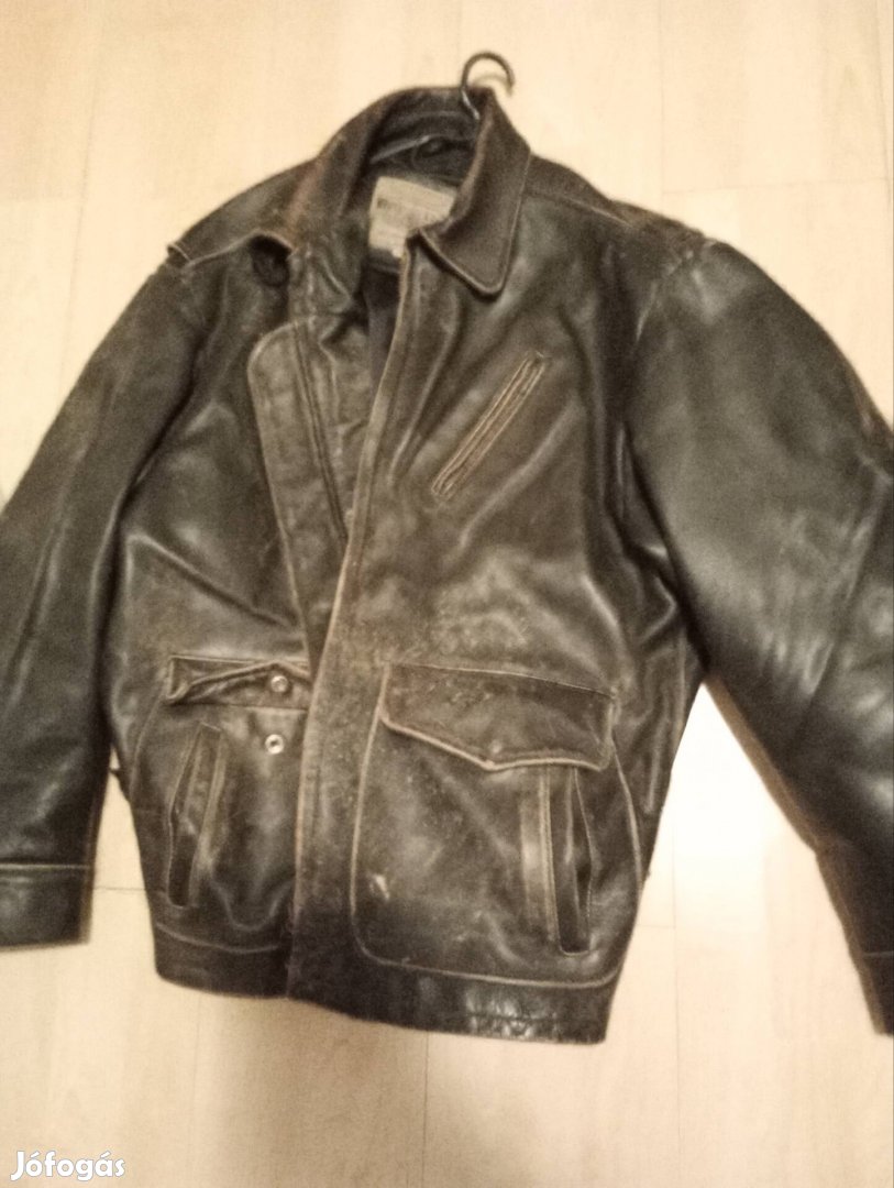 Eladó valódi bőrből keszült kabát Miskolcon