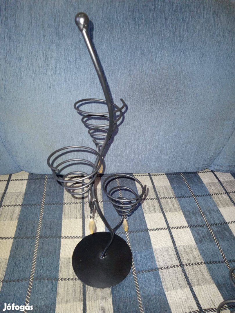Eladó virágtartó és asztali dísz! 3 db