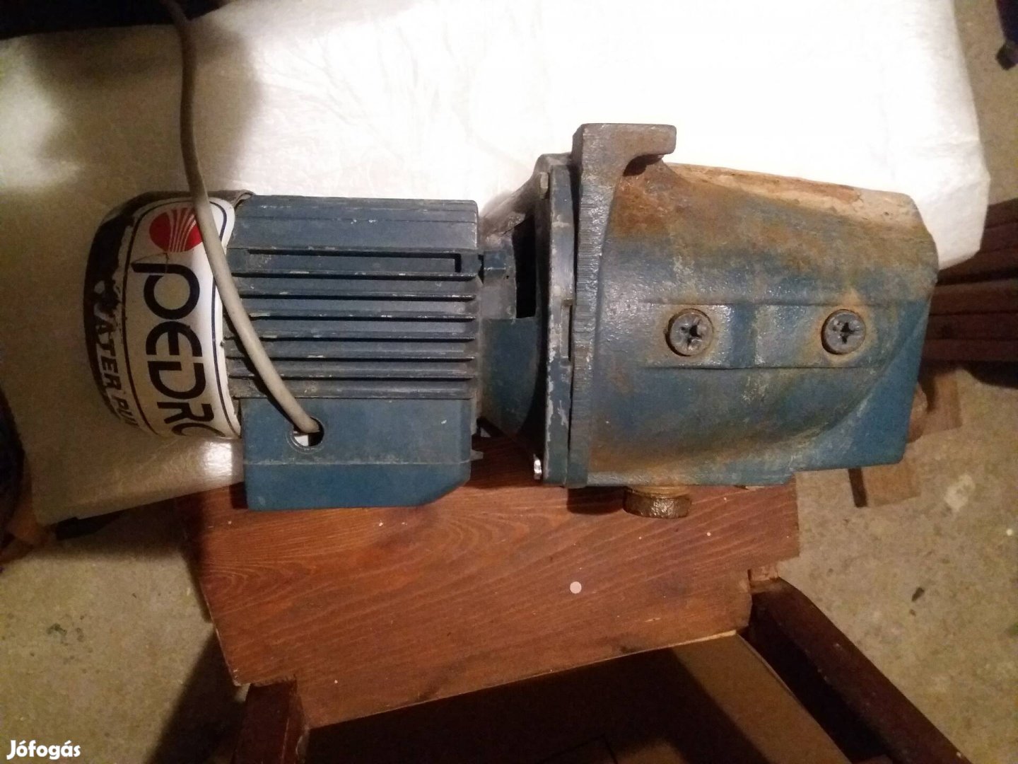 Eladó vízszivattyú