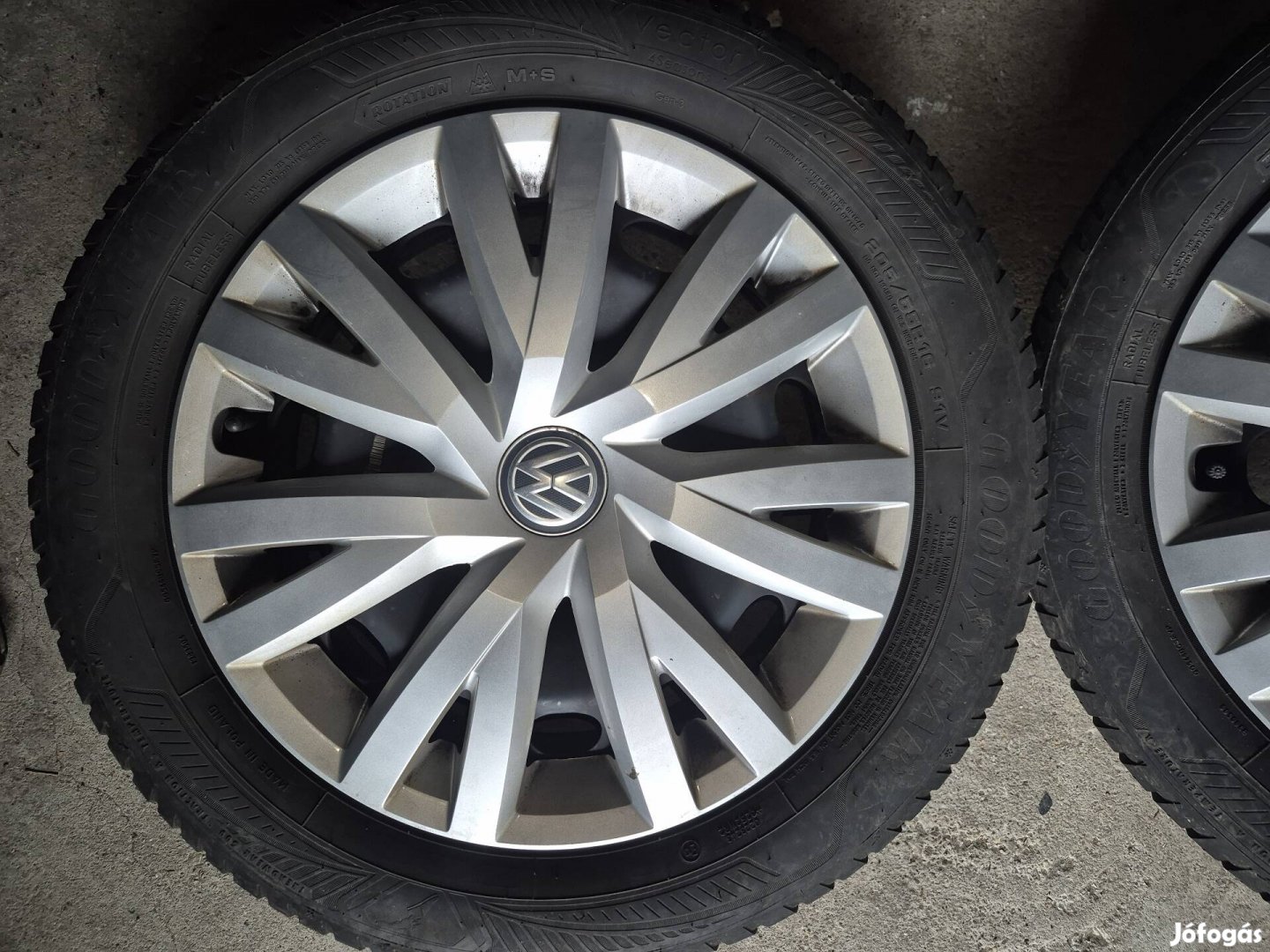 Eladó vw lemezfelni szett 5x112