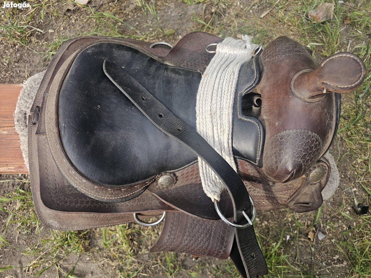 Eladó western nyereg 
