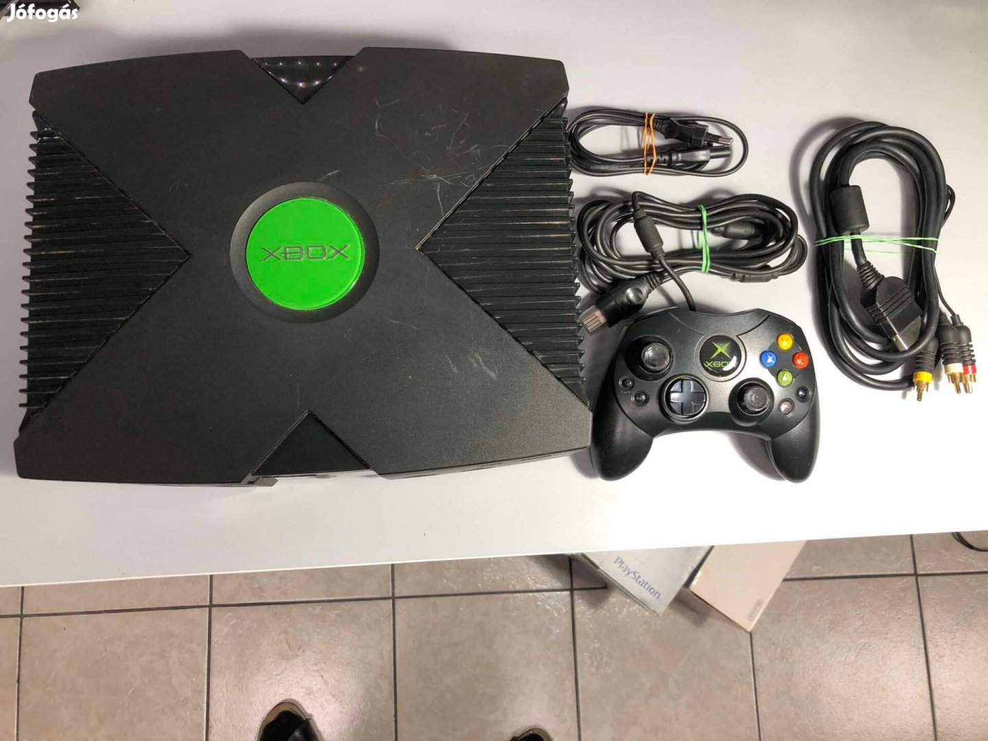 Eladó xbox classic csak ma 15000ft!!!