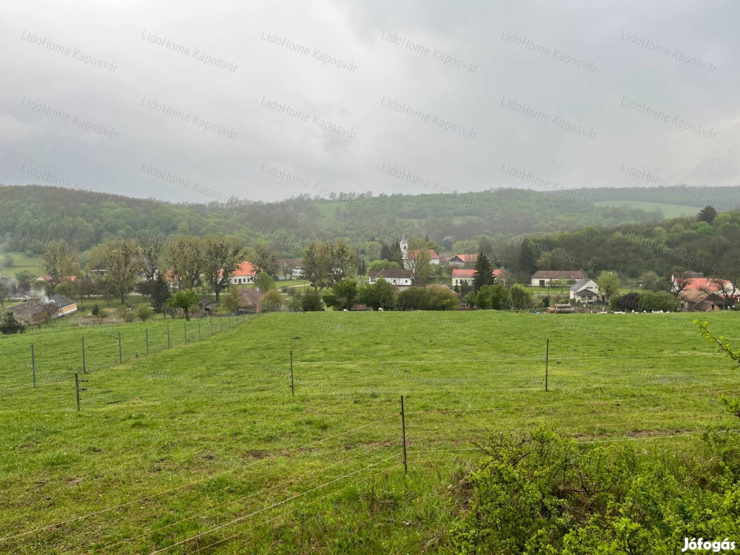 Eladó zártkert (nem kifüggesztéses) Kaposvártól 20 km-re Gálosfán!