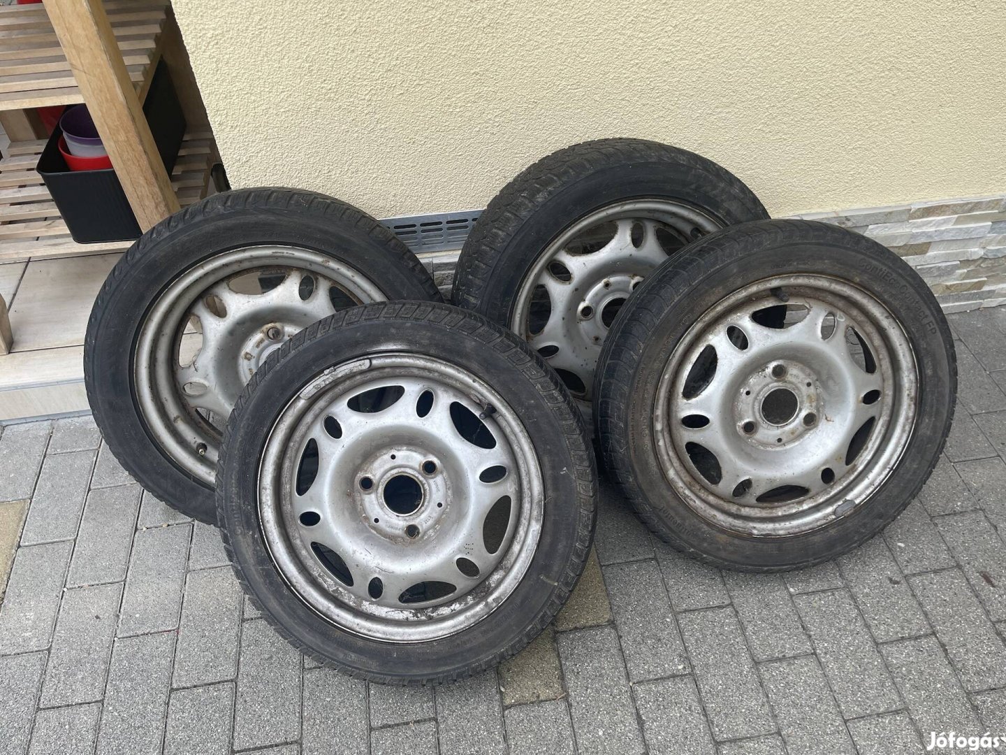 Eladók Smart Fortwo alufelnik és lemezfelnik akciósan.