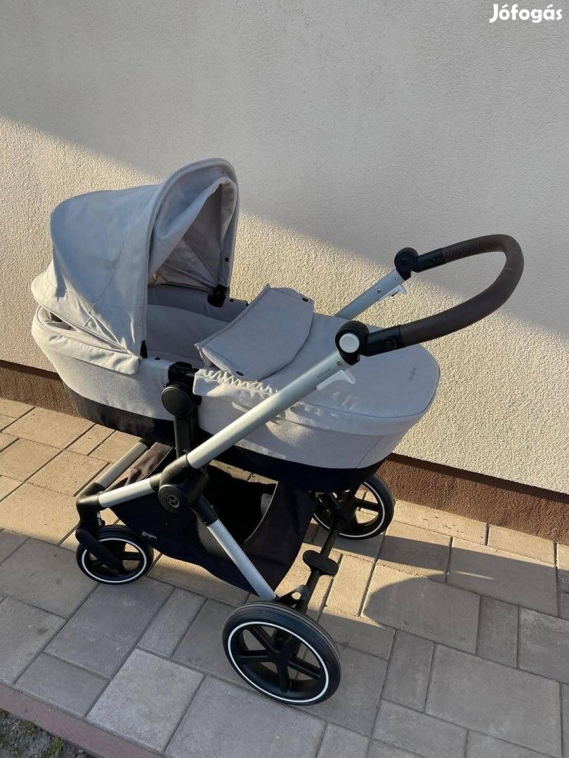 Eladóvá vált keveset használt, Cybex Eos Lux 2in1