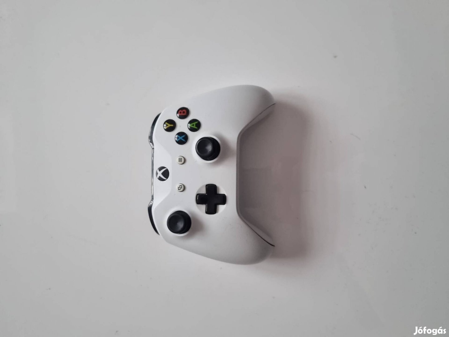 Eladóvá vált szeretett Xbox-om!