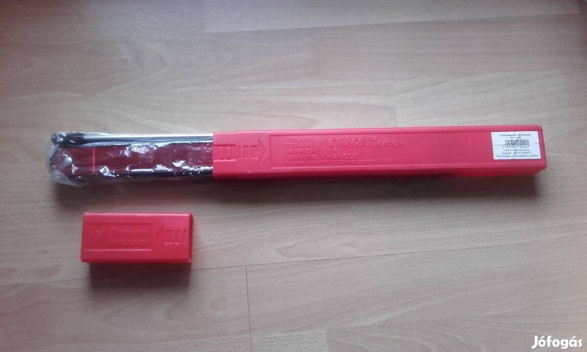 Elakadás jelző háromszög