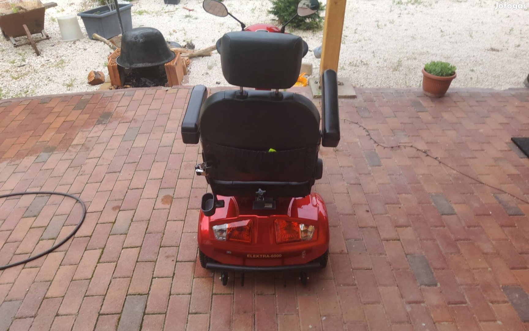 Elaktra 6000 Moped Járgány