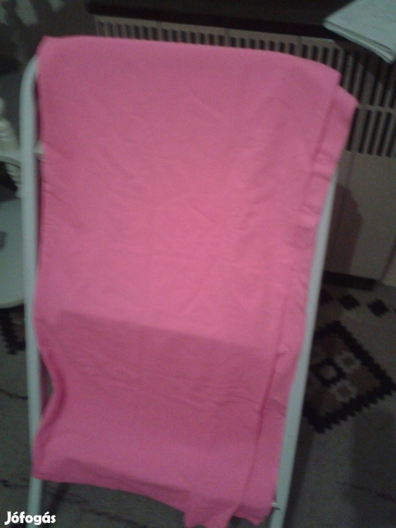 Elasztikus ruhaanyag pink vagy fehér színbe méterárú