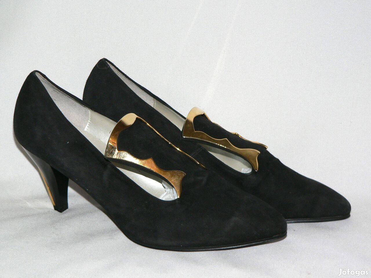 Elcanto Butique fekete arany díszítéses alkalmi elegáns cipő 37