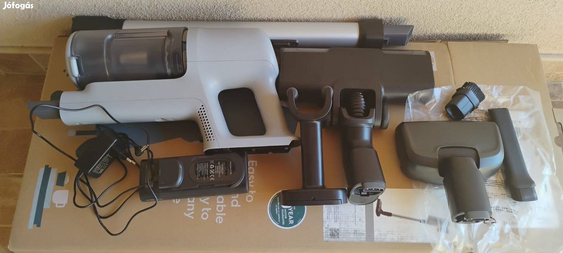 Electrolux EP61AB21UG Animal 600 vezeték nélküli álló