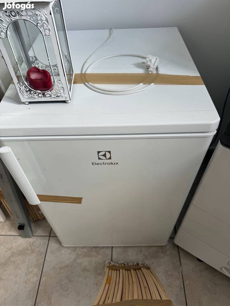 Electrolux ERT1502FOW3 hűtőszekrény