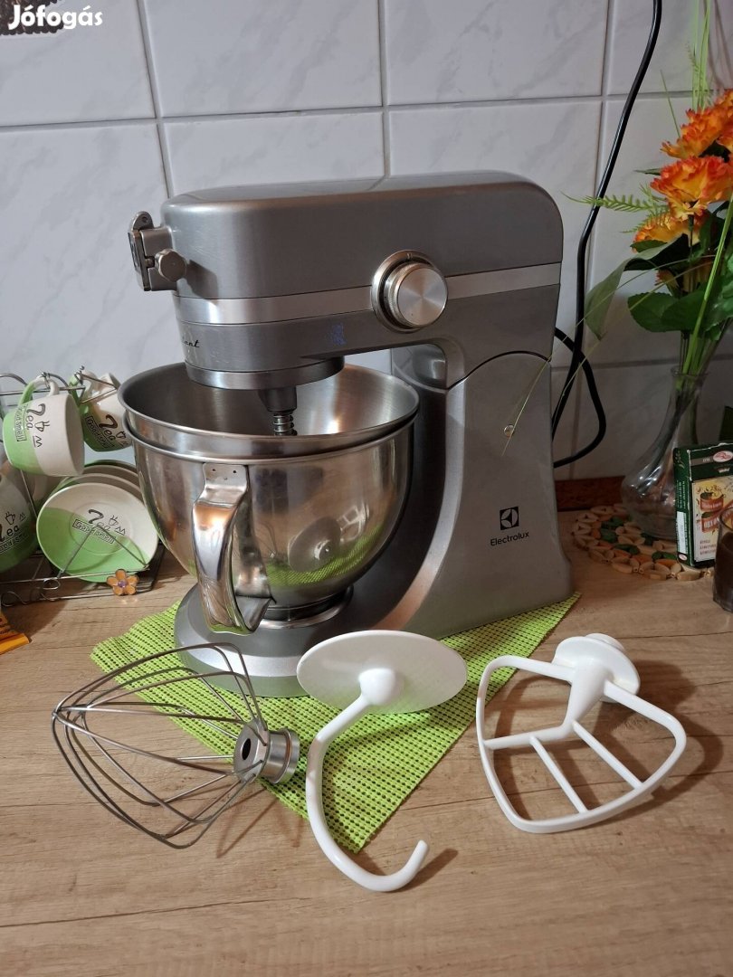 Electrolux robotgép-ezüst
