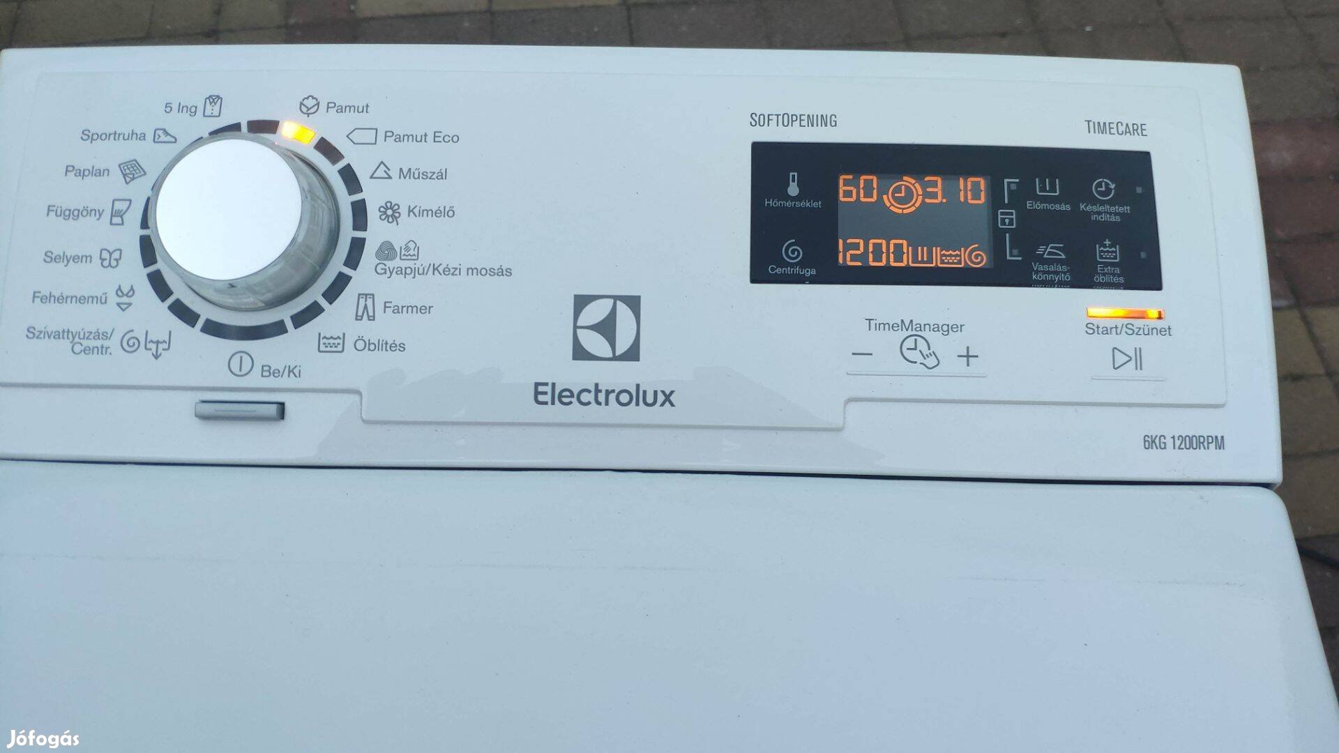 Electrolux újszerű magyar menüvel